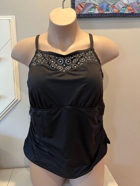 24th & Ocean Black Floral-cutout Tankini Swimsuit Bathing Suit Top 22W Beautiful